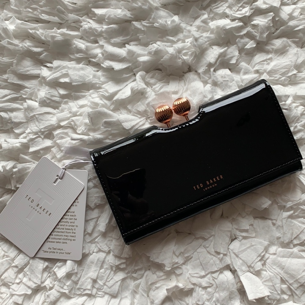 NWT Ted Baker London Bobble Black Wallet